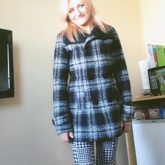BKE wool plaid coat - Picture 4 of 8
